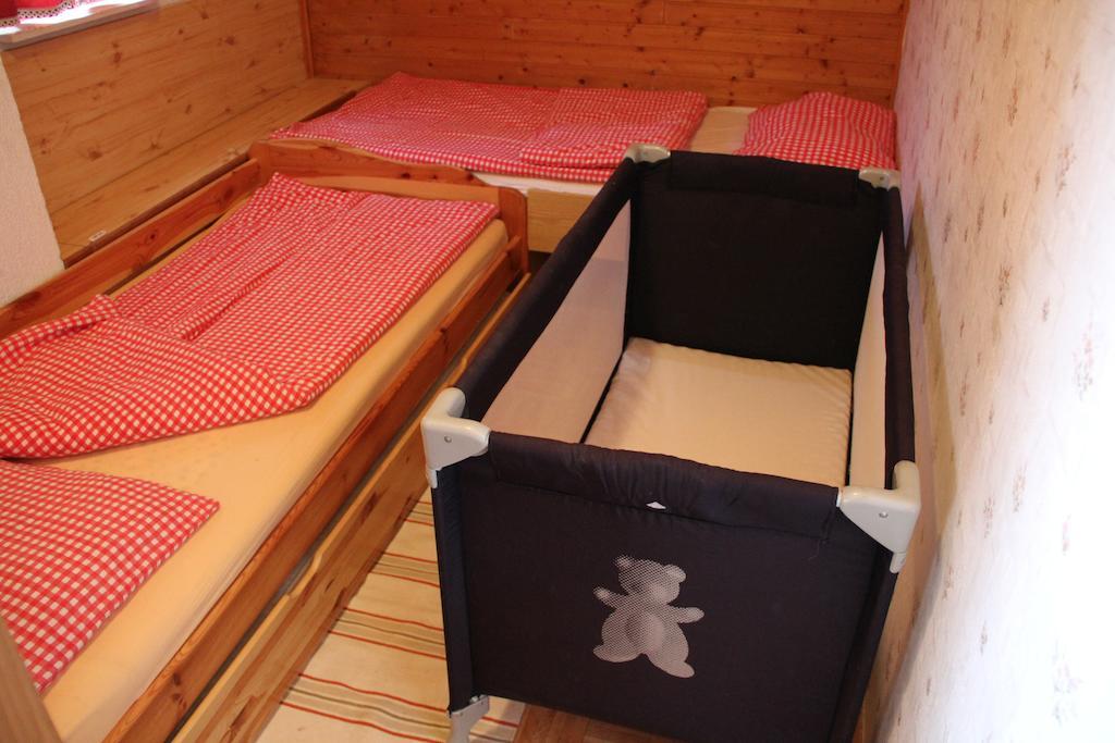 Mekina Guesthouse Μαριμπόρ Εξωτερικό φωτογραφία