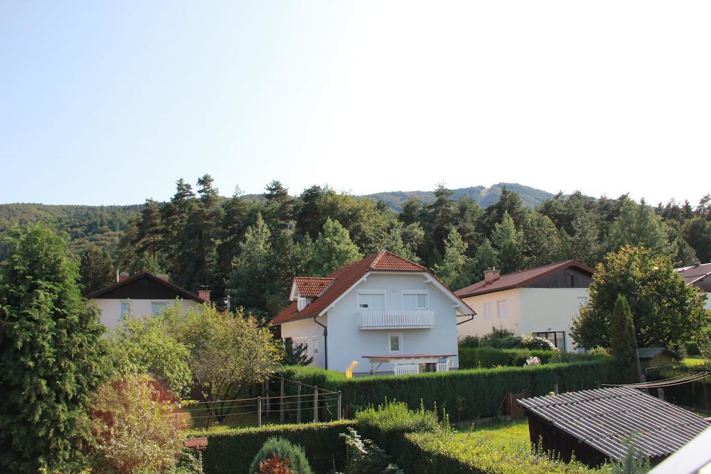 Mekina Guesthouse Μαριμπόρ Εξωτερικό φωτογραφία